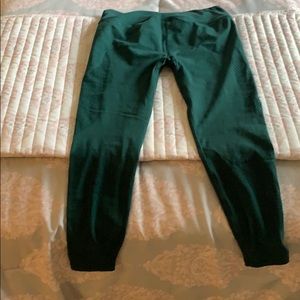 Green/Blue lulu leggings sz L perfect condition